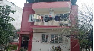 Yaşlı adam asılı halde bulundu