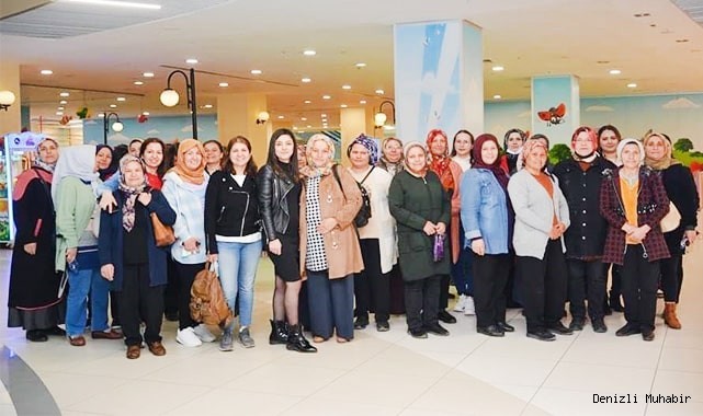 BABADAĞLI KADINLAR SİNEMA ETKİNLİĞİNDE BULUŞTU