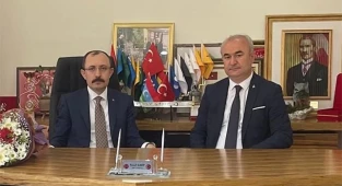 BAKAN MUŞ’TAN  ÜNİVERSİTE  ARKADAŞI MHP İL BAŞKANI YUSUF GARİP’E ZİYARET