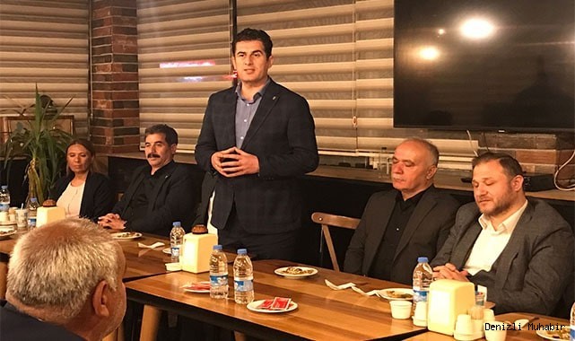 BAŞKAN GÜNGÖR İFTARINI ÇARDAK’TA İLÇE TEŞKİLATI İLE BİRLİKTE AÇTI
