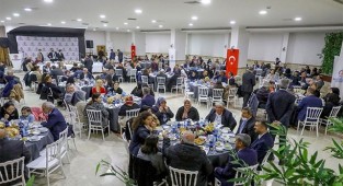 Büyükşehir, gönül sofrasında muhtarları ağırladı