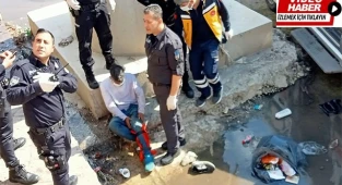 Gasp şüphelisi, polisten kaçarken dereye atladı