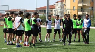 Genç Horozlar, Gençlerbirliği karşısında galibiyet peşinde