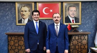 TİCARET BAKANI MUŞ, DENİZLİ’DE AK PARTİ İL BAŞKANLIĞI’NI ZİYARET ETTİ!