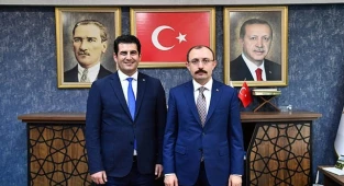TİCARET BAKANI MUŞ, DENİZLİ’DE AK PARTİ İL BAŞKANLIĞI’NI ZİYARET ETTİ!