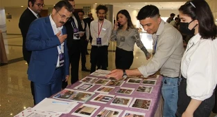 Tıp öğrencileri Genetik sempozyumunda buluştu