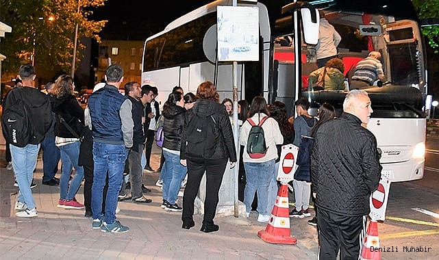 Buldan Belediyesi, lise öğrencilerini Çanakkale'ye gönderdi