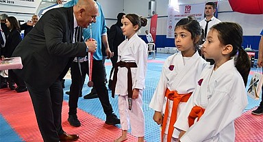 Buldan’da 19 Mayıs’a Sporlu Kutlama