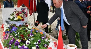 Buldan Protokolü Vatandaşla Bayramlaştı