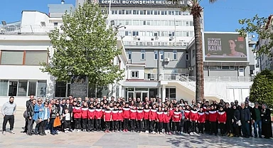 Büyükşehir yüzmede damgasını vurdu