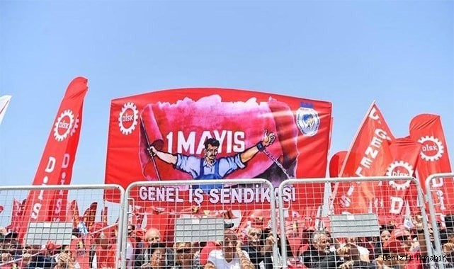 Denizli protokolü'nden 1 Mayıs işçi Bayramı mesajları