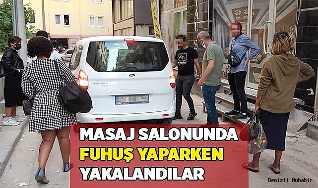 Masaj salonunda fuhuş yaparken yakalandılar