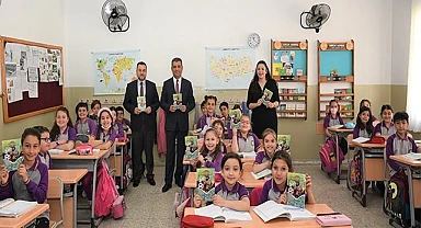Minik yazarlar kendilerine özgü ilk eserlerini kaleme aldı