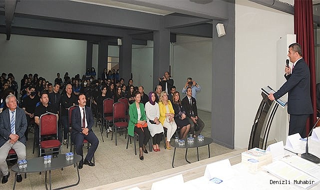 Okul panellerinin sonuncusu yapıldı
