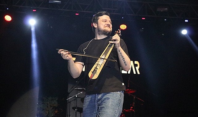 Sarayköy festivalinde Ekin Uzunlar rüzgârı esti