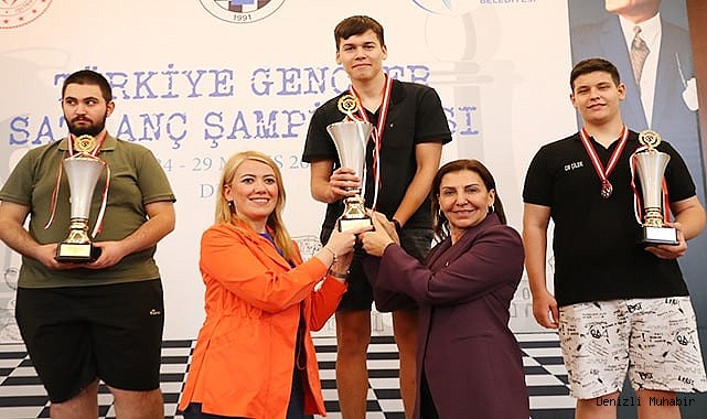 TÜRKİYE GENÇLER SATRANÇ ŞAMPİYONASI'NIN KAZANANLARI BELLİ OLDU