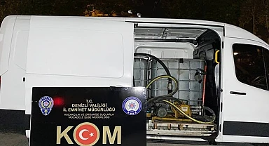 Ürettikleri 2,2 bin litre kaçak akaryakıtı satamadan yakalandılar