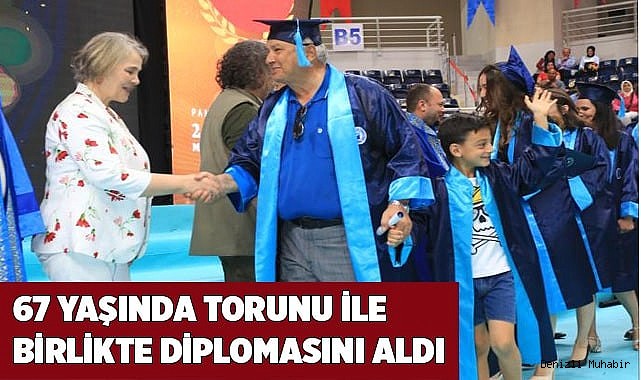 67 Yaşında Torunu ile Birlikte Diplomasını Aldı