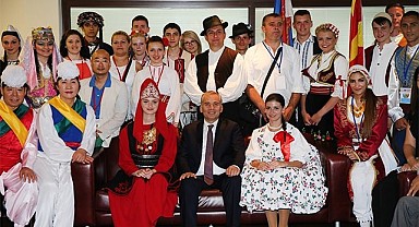7 ayrı ülkeden 250 dansçı Denizlililer için sahne alacak