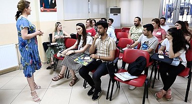 Denizli'de Hamilelik ve Evlilik Okulu eğitim vermeye devam ediyor