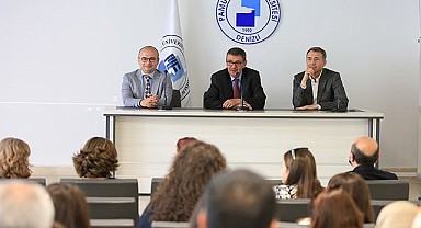 Geleceğin tekstil mühendisleri kariyer günlerinde buluştu