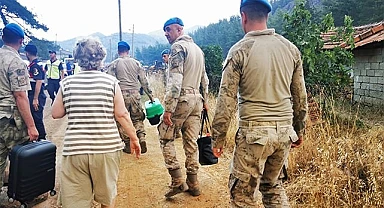 Marmaris yangınında tahliyeler başladı