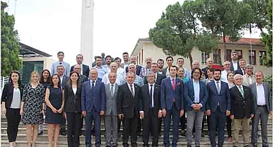 Sandıktan 2 başkan çıktı…