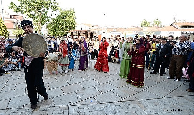 TİYATRONUN BAŞKENTİ DENİZLİ
