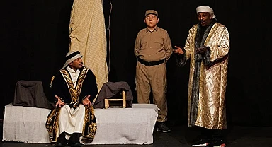 Uluslararası Tiyatro Festivali’nde perde açıldı