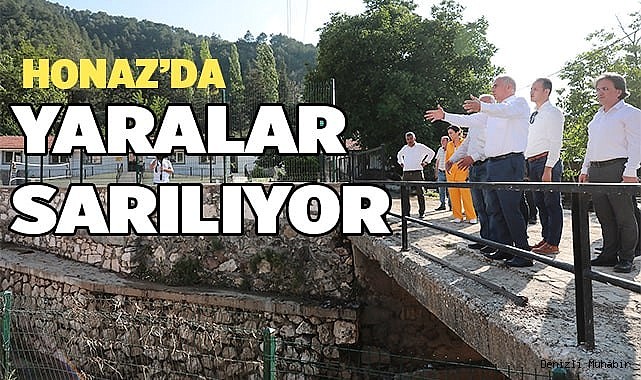 Yaralar sarılıyor