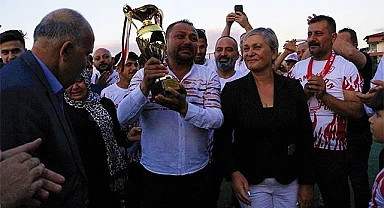 Yükselme grubunda ödüller sahiplerini buldu