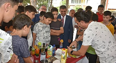 Ziyaretçiler Sanatsal Beceri ve Mesleki Eğitimin Buluştuğu Etkinliğe Tam Not Verdi