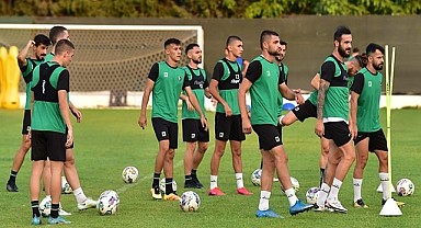 Denizlispor 3 puan için Manisa’da
