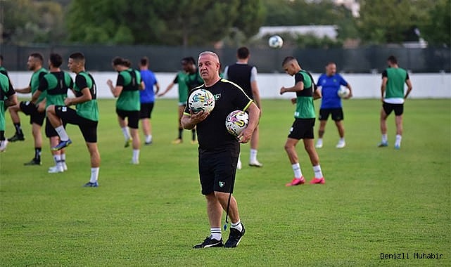 Horoz, maç saatini bekliyor