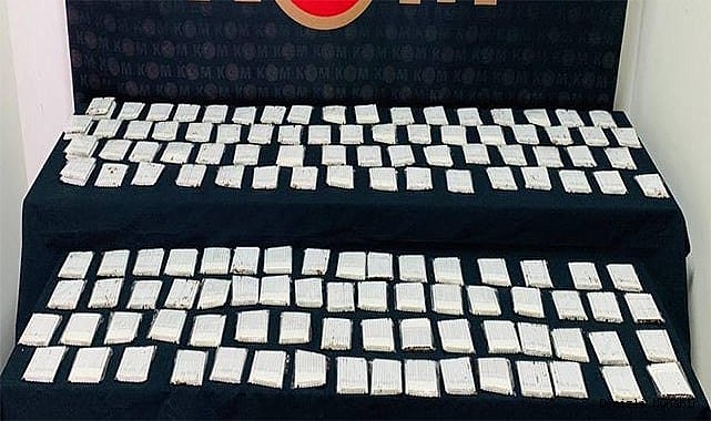 Kaçak tütün mamulü satıcılarına operasyon