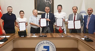 Konferans Salonuna Melek Sözkesen’in İsmi Verildi