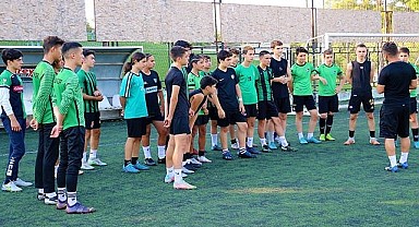 Minik horozlar yeni sezon hazırlıklarına başladı