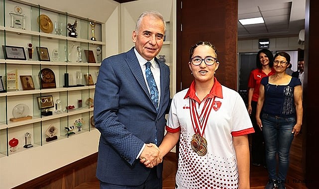 Türkiye Şampiyonu Elfin, Milli Takım yolcusu