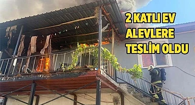 2 katlı ev alevlere teslim oldu