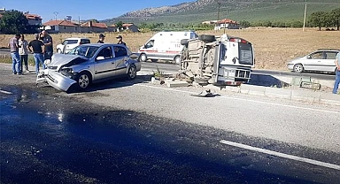 Otomobil makas atan hafif ticari araca çarptı; 1 yaralı