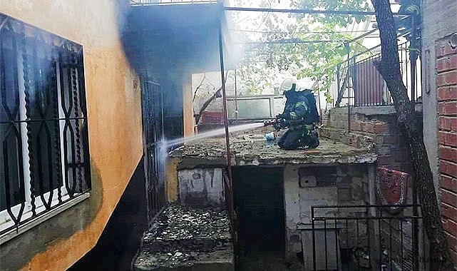 Yangın ev ve işyerini küle döndürdü