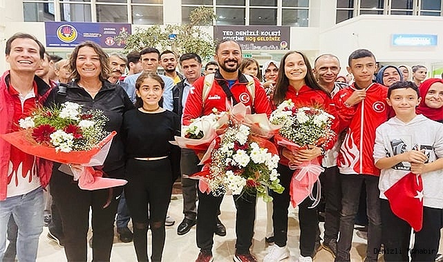 Avrupa şampiyonu genç kızlar çiçeklerle karşılandı