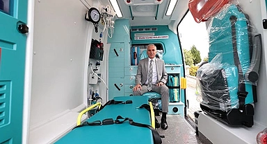 Büyükşehir'in sağlık ordusuna dört yeni ambulans daha katıldı