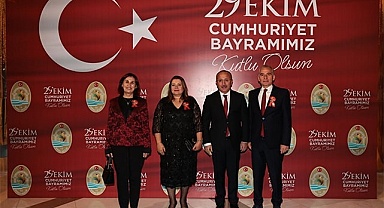 Cumhuriyet’in 99. yılı muhteşem gece ile kutlandı