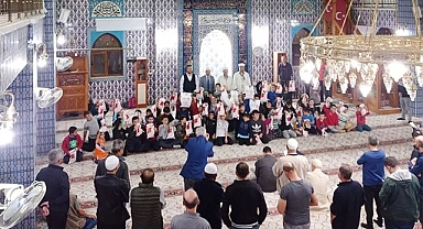 Denizli'de Mevlit kandilinde camiler doldu