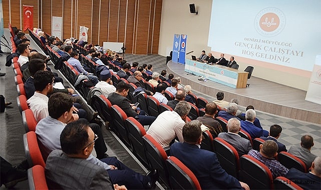 Denizli İl Müftülüğü Gençlik Çalıştayı Gerçekleştirdi