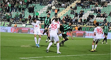 Denizlispor: 1 - Altınordu: 2