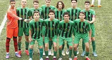 Denizlispor’un minikleri lige 3 puan ile başladı