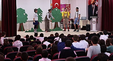 Çocuklara tiyatro ile çevre bilinci aşılanıyor