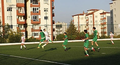 Genç horozlar Pendikspor’u 3 gol ile uğurladı